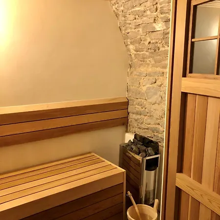 Domaine Du Chateau De Haltinne-maison Du Jardinier Guest house Gesves