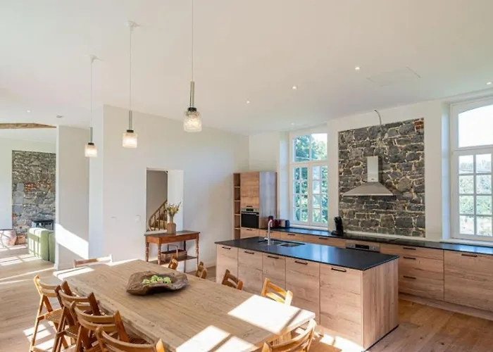 Domaine Du Chateau De Haltinne-maison Du Jardinier