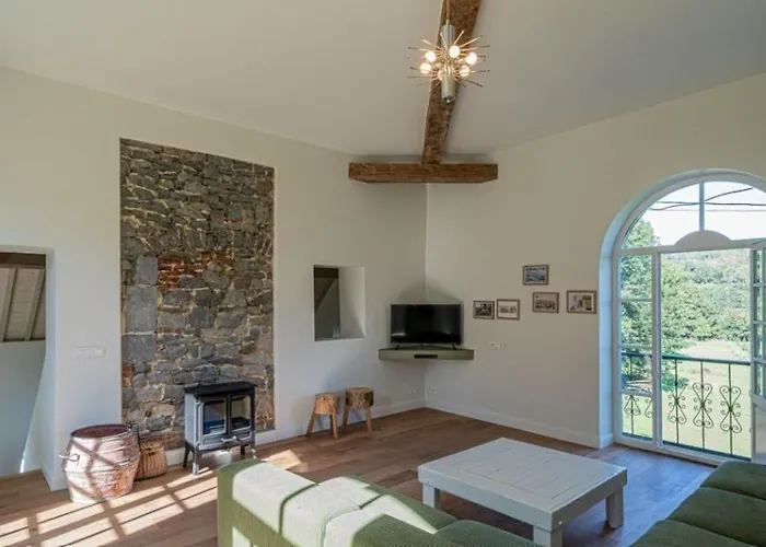 بيت ضيافة Domaine Du Chateau De Haltinne-maison Du Jardinier 4*