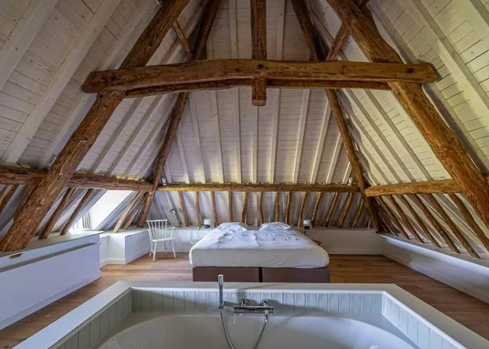 Domaine Du Chateau De Haltinne-maison Du Jardinier 4* Gesves